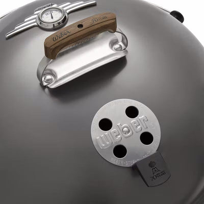 Barbecue a carbone Master Touch GBS cm 57 - 70° Anniversario + 3 Utensili (19521004 + 6764)